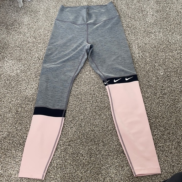Nike Pants - Nike leggings